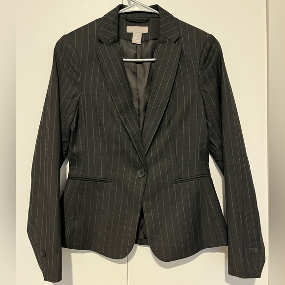 NWOT H&M Charcoal Gray Striped Fitted Blazer - Picture 3 of 12